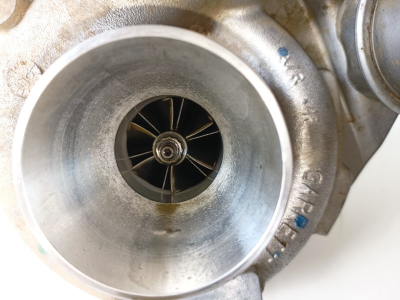 Recambio de turbocompresor para renault trafic ii furgón m9r782 referencia OEM IAM H8200466021  