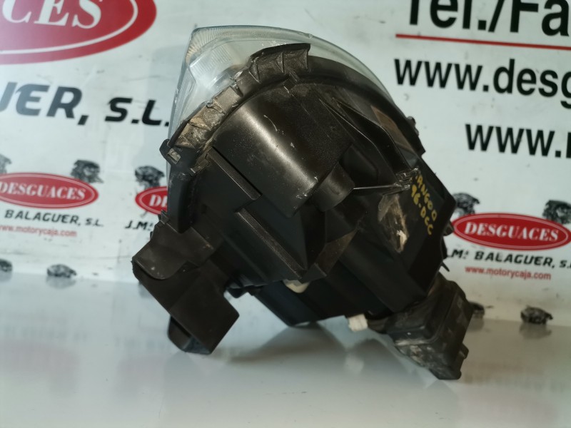 Recambio de faro derecho para renault kangoo i (f/kc0) k9k704 referencia OEM IAM 8200589033  