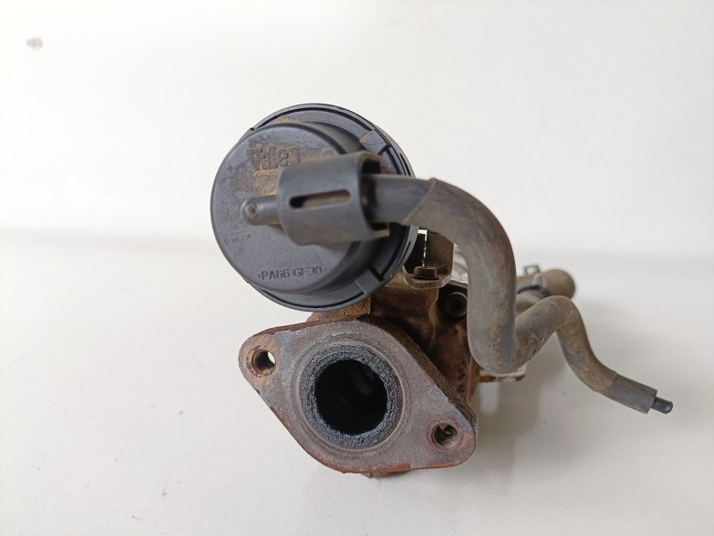 Recambio de enfriador egr para renault trafic ii furgón m9r782 referencia OEM IAM 8200611709  