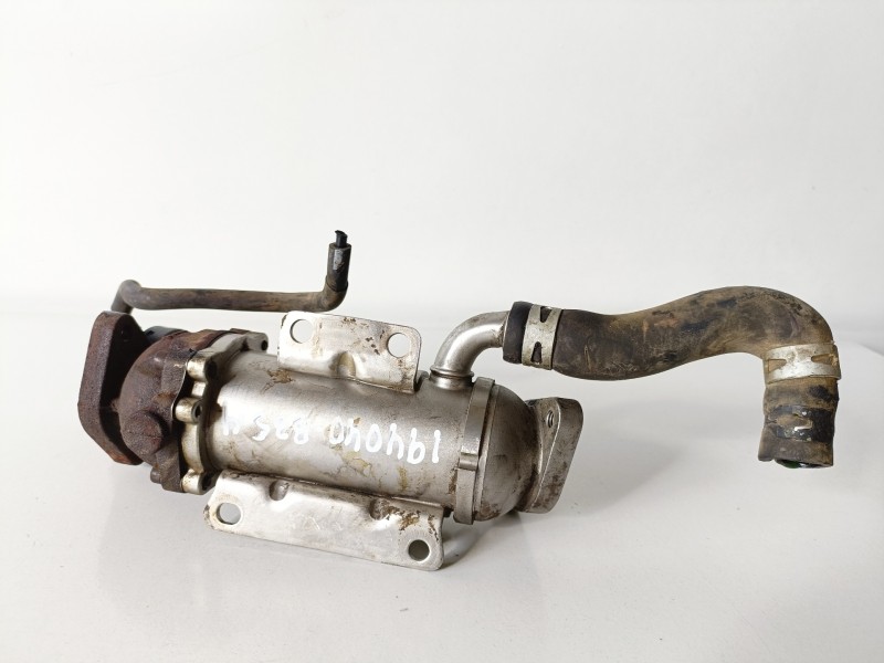 Recambio de enfriador egr para renault trafic ii furgón m9r782 referencia OEM IAM 8200611709  