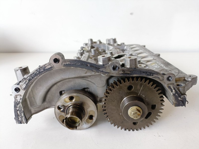 Recambio de culatin para renault latitude m9r824 referencia OEM IAM 8200808824  