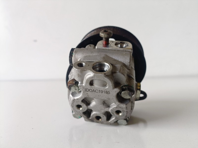 Recambio de bomba direccion para land rover range rover sport 276dt referencia OEM IAM   