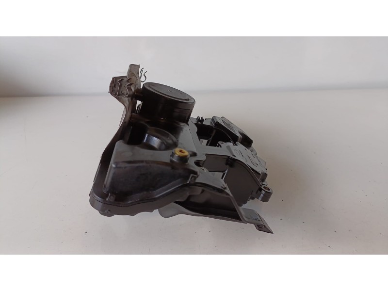 Recambio de tapa balancines para renault latitude m9r824 referencia OEM IAM 8200673395  