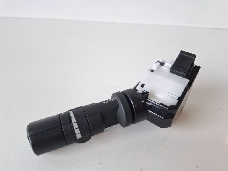 Recambio de mando limpia para nissan qashqai (j10) r9m406 referencia OEM IAM   