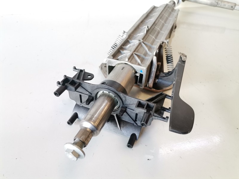 Recambio de columna direccion para bmw serie x3 (f25) n47d20c referencia OEM IAM LS685404501  