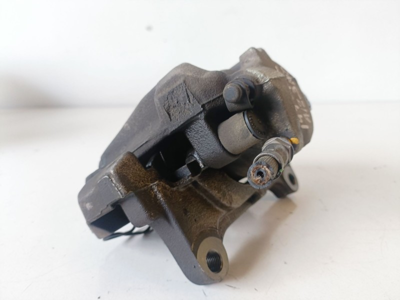 Recambio de pinza de freno delantera derecha para audi a4 berlina (8k2) caga referencia OEM IAM   