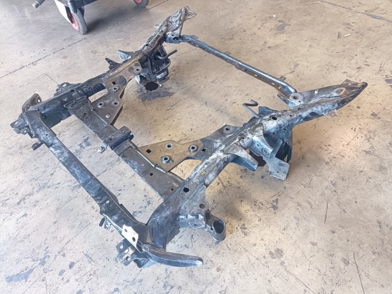 Recambio de puente delantero para bmw serie x5 (e70) 306d3 referencia OEM IAM   