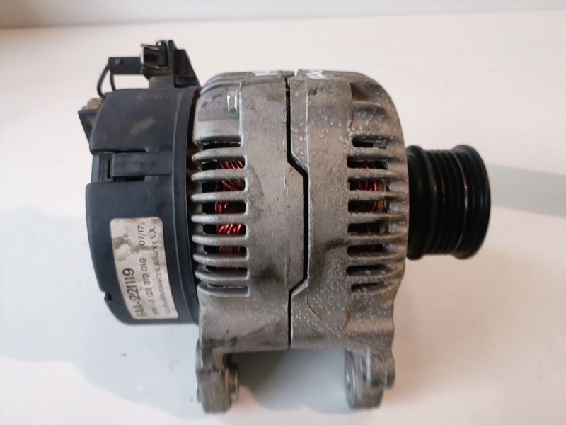 Recambio de alternador para volkswagen golf iii (1h1)(11.1991) 1z referencia OEM IAM 0123310019  