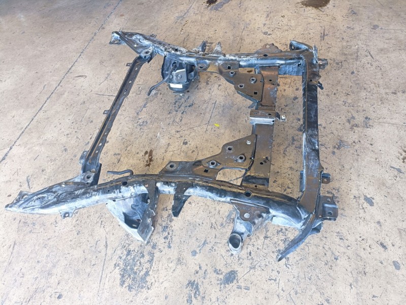 Recambio de puente delantero para bmw serie x5 (e70) 306d3 referencia OEM IAM   