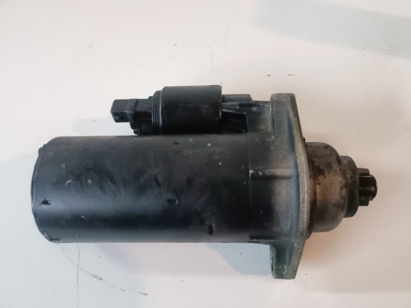 Recambio de motor arranque para volkswagen golf iii (1h1)(11.1991) 1z referencia OEM IAM 0001124001  
