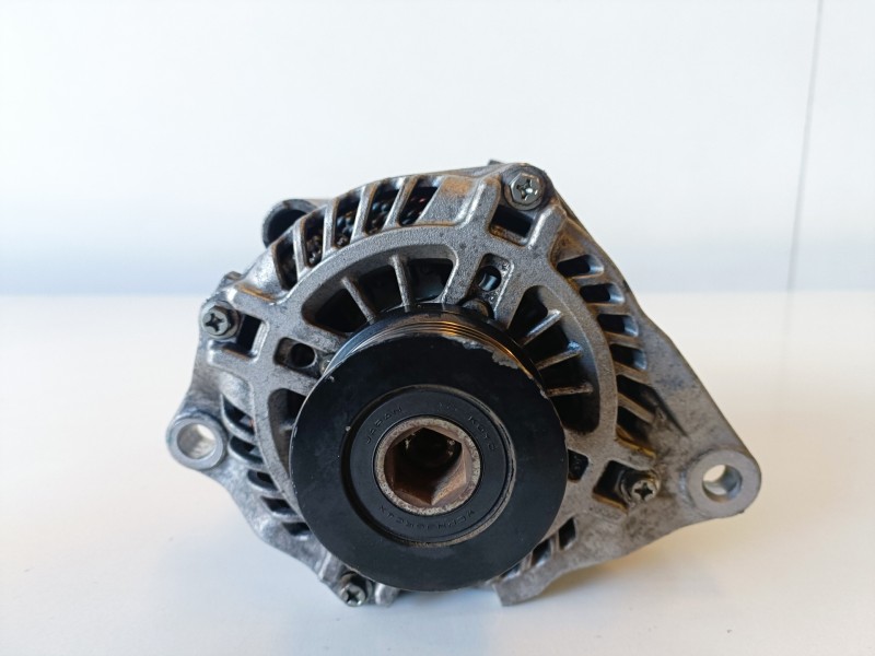 Recambio de alternador para mitsubishi asx (ga0w) 4n13 referencia OEM IAM 1800A431  