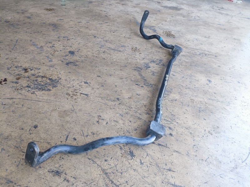 Recambio de barra estabilizadora delantera para bmw serie x5 (e70) 306d3 referencia OEM IAM   