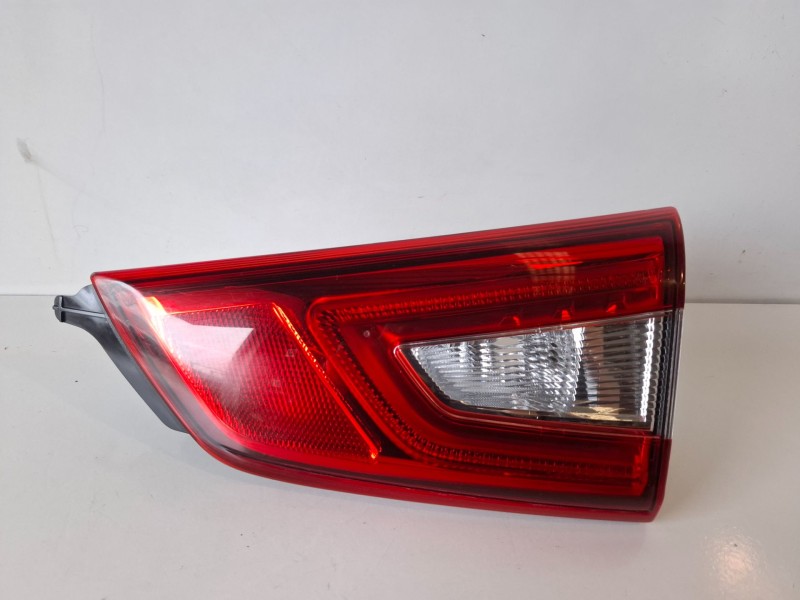 Recambio de piloto trasero derecho para nissan qashqai (j11e) r9m referencia OEM IAM   