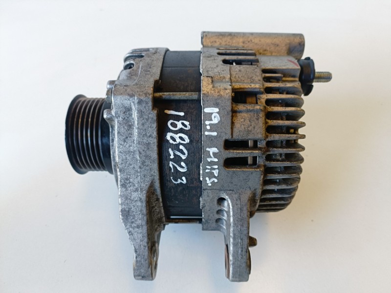 Recambio de alternador para mitsubishi asx (ga0w) 4n13 referencia OEM IAM 1800A431  