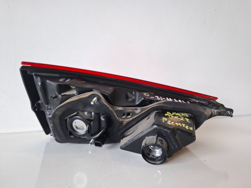 Recambio de piloto trasero derecho para nissan qashqai (j11e) r9m referencia OEM IAM   