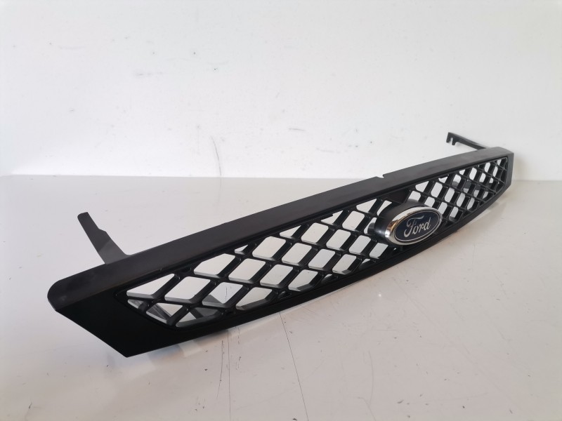 Recambio de rejilla delantera para ford focus berlina (cak) fydb referencia OEM IAM   