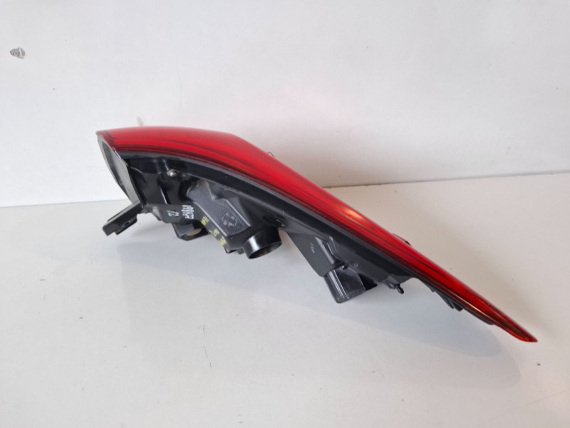 Recambio de piloto trasero izquierdo para nissan qashqai (j11e) r9m referencia OEM IAM   