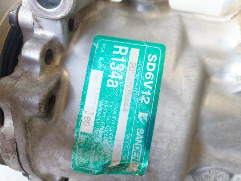 Recambio de compresor aire acondicionado para citroen c3 kfv referencia OEM IAM 9646273380  