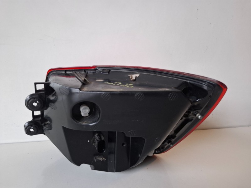 Recambio de piloto trasero izquierdo para audi q2 (gab) dfha referencia OEM IAM 81A945091  