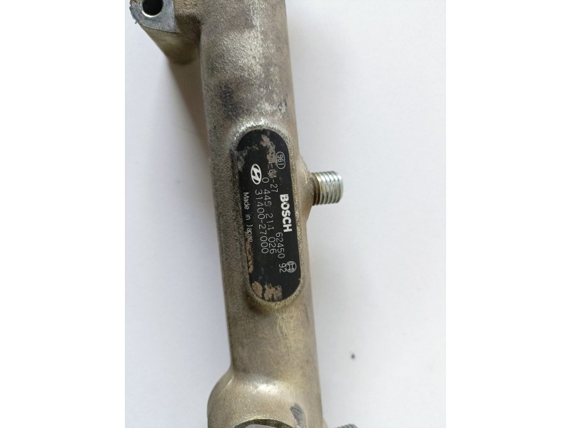 Recambio de rampa inyectora para kia carens (rs) d4ea referencia OEM IAM 0445214026/3140027000  
