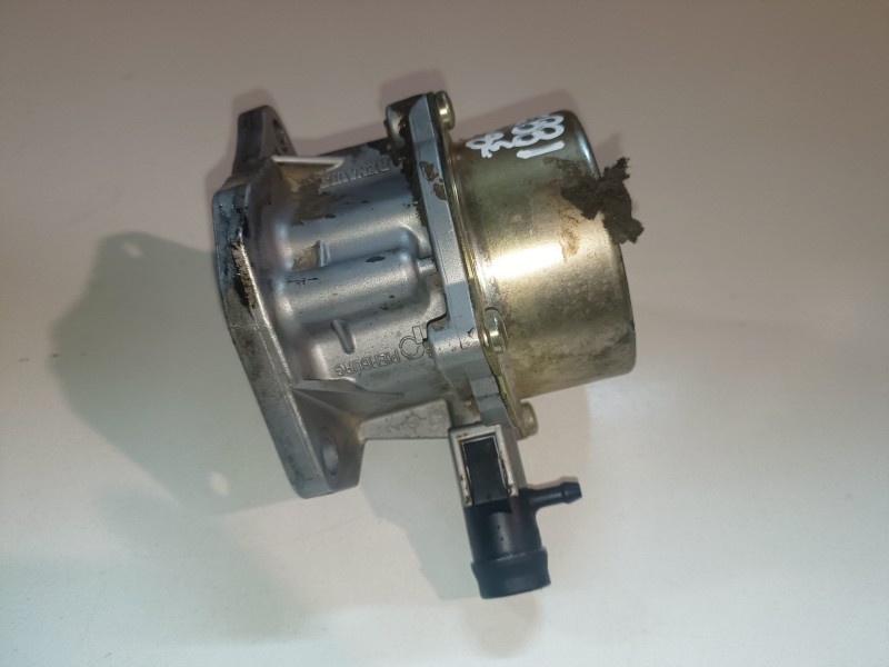 Recambio de depresor freno / bomba vacio para renault scenic ii (jm) k9k728 referencia OEM IAM 8200175167  