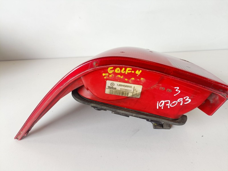 Recambio de piloto trasero izquierdo para volkswagen golf iv berlina (1j1)(10.1997) agr referencia OEM IAM 1J6945095Q  