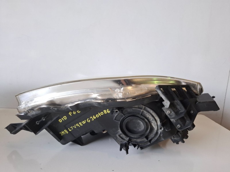 Recambio de faro izquierdo para mitsubishi montero (v80/v90) 4m41 referencia OEM IAM   