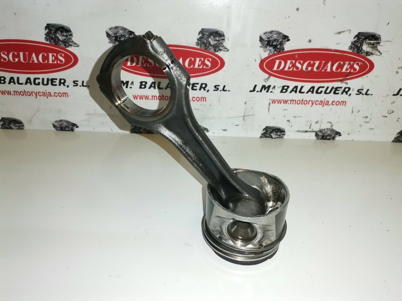 Recambio de piston para mercedes-benz clase ml (bm 163) 628963 referencia OEM IAM   