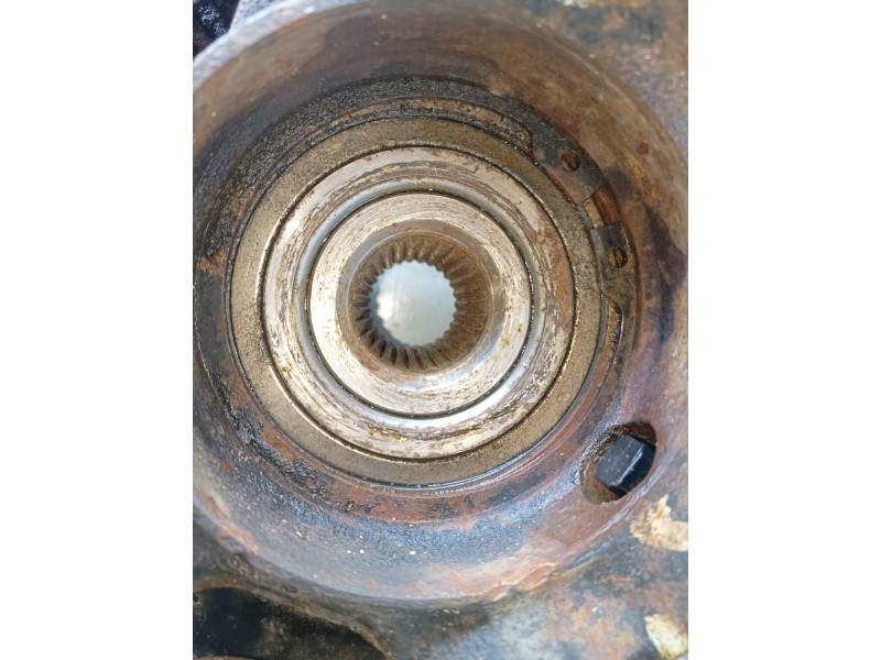 Recambio de mangueta delantera derecha para hyundai tucson (jm) g4gc referencia OEM IAM   