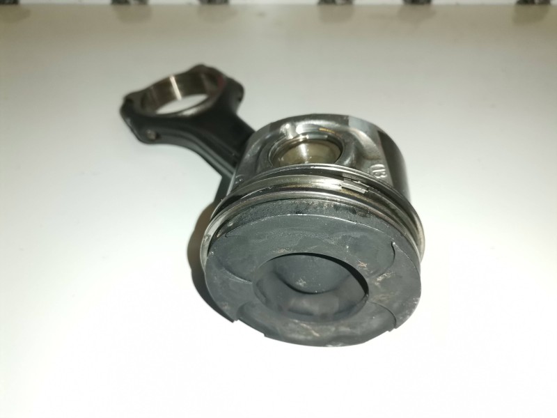 Recambio de piston para mercedes-benz clase ml (bm 163) 628963 referencia OEM IAM   