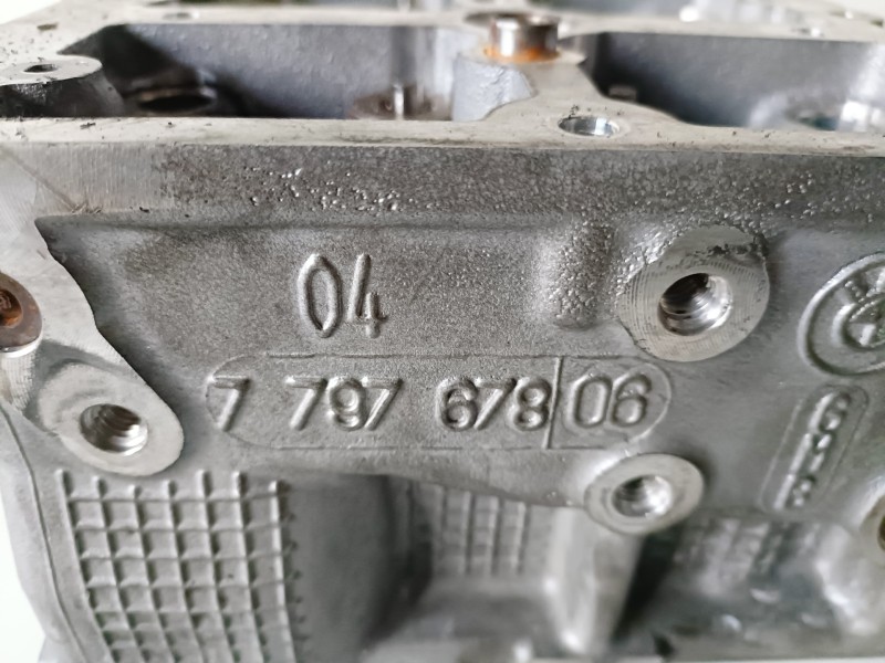 Recambio de culata para bmw serie 1 berlina (e81/e87) n47d20a referencia OEM IAM 779767606  