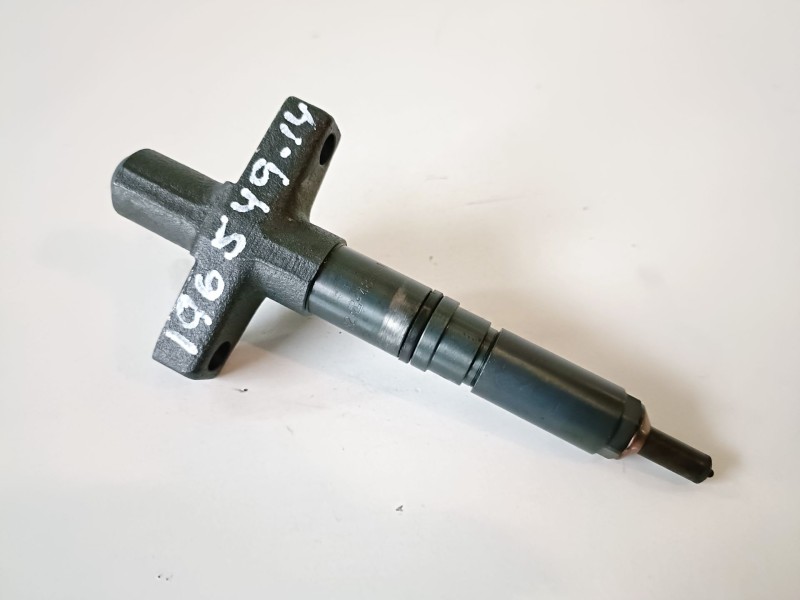 Recambio de inyector para mitsubishi montero (v60/v70) 4m41 referencia OEM IAM 182484410  