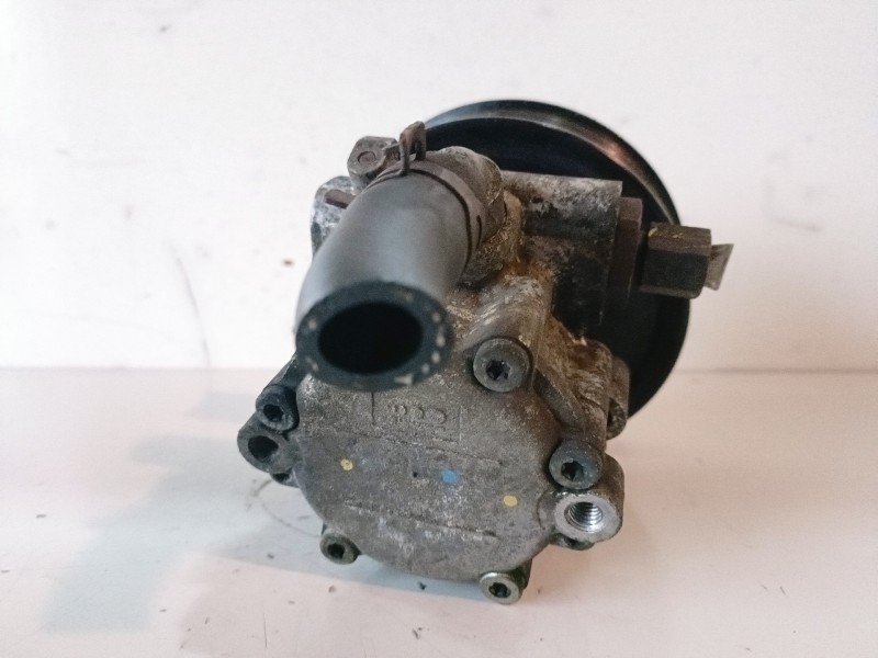 Recambio de bomba direccion para renault trafic ii furgón m9r630 referencia OEM IAM 7613955611/491101050R  