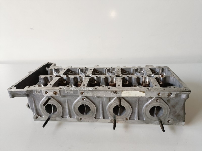 Recambio de culata para bmw serie 1 berlina (e81/e87) n47d20a referencia OEM IAM 779767606  