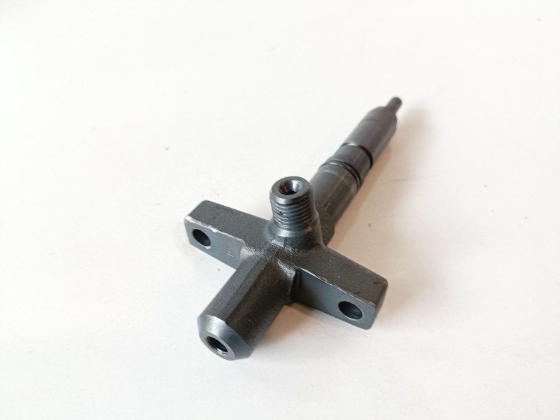Recambio de inyector para mitsubishi montero (v60/v70) 4m41 referencia OEM IAM 182484410  