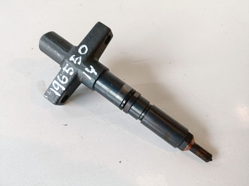 Recambio de inyector para mitsubishi montero (v60/v70) 4m41 referencia OEM IAM 182484410  