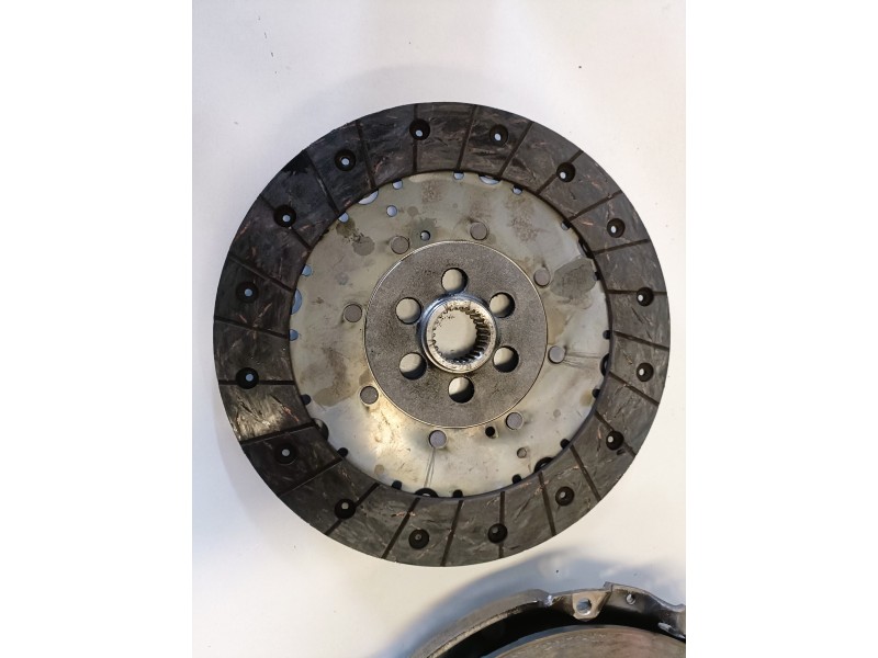 Recambio de kit embrague para volkswagen t5 transporter furgón/combi (7h) bnz referencia OEM IAM 703416/703414  
