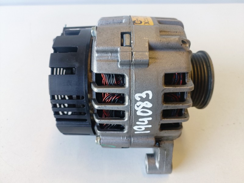 Recambio de alternador para audi a4 berlina (8e) bcz referencia OEM IAM 746893  