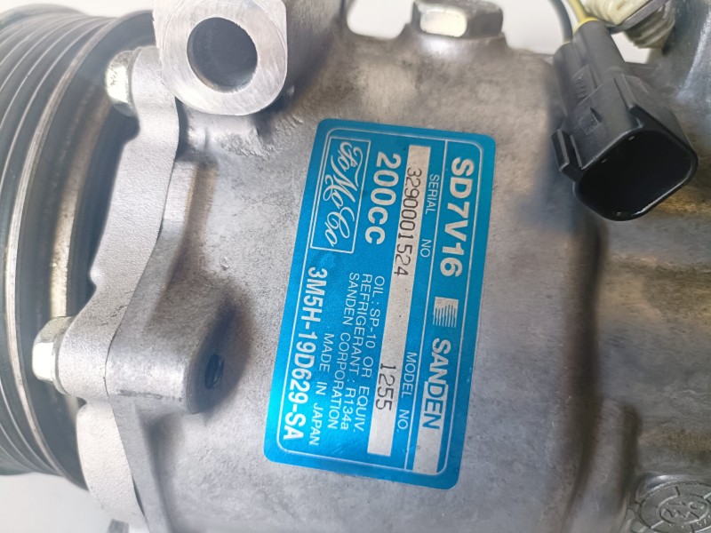 Recambio de compresor aire acondicionado para ford focus berlina (cap) g8da referencia OEM IAM 3M5H19D629SA  