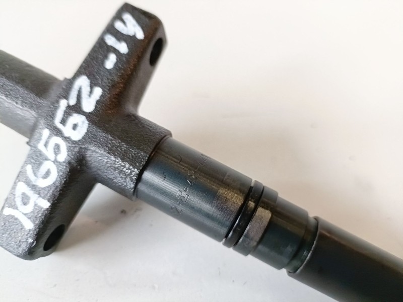 Recambio de inyector para mitsubishi montero (v60/v70) 4m41 referencia OEM IAM 182484410  