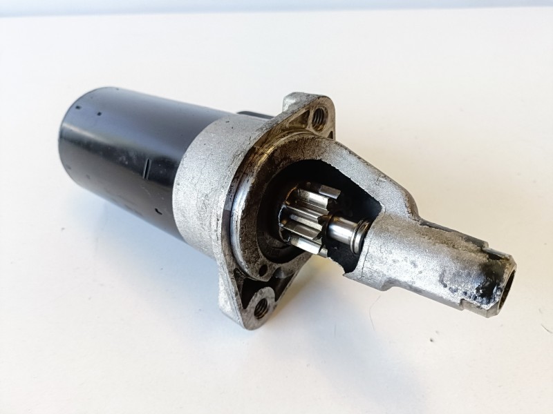 Recambio de motor arranque para audi a4 berlina (8e) bcz referencia OEM IAM 0001109021  