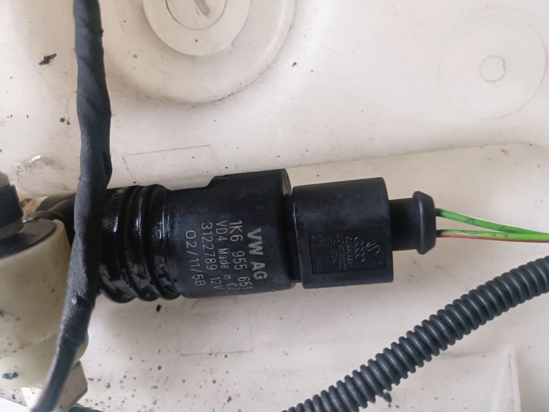 Recambio de deposito limpia para volkswagen golf vi (5k1)(10.2008) cax referencia OEM IAM 1K0955453Q  