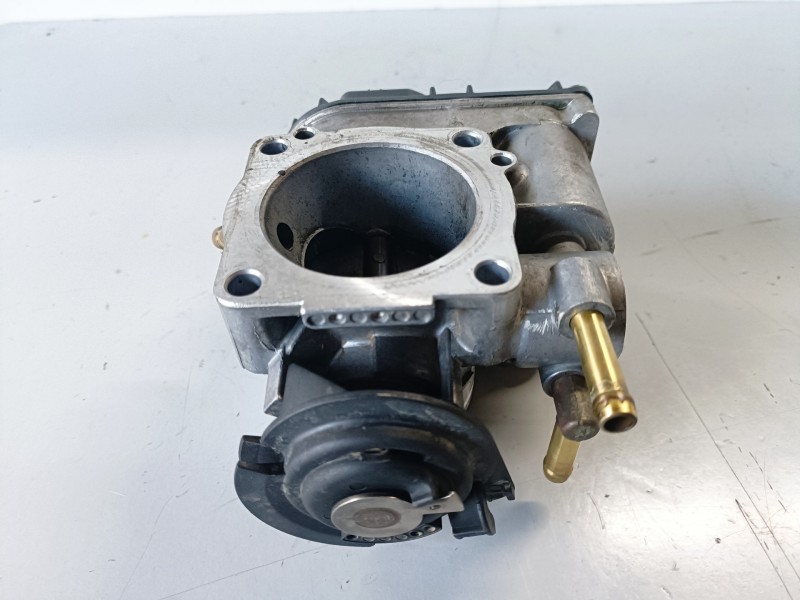 Recambio de caja mariposa para volkswagen golf iv berlina (1j1)(10.1997) akl referencia OEM IAM   