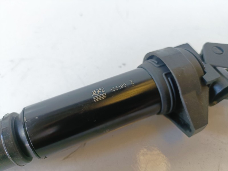 Recambio de bobina encendido para peugeot 3008 5fw referencia OEM IAM 155190  