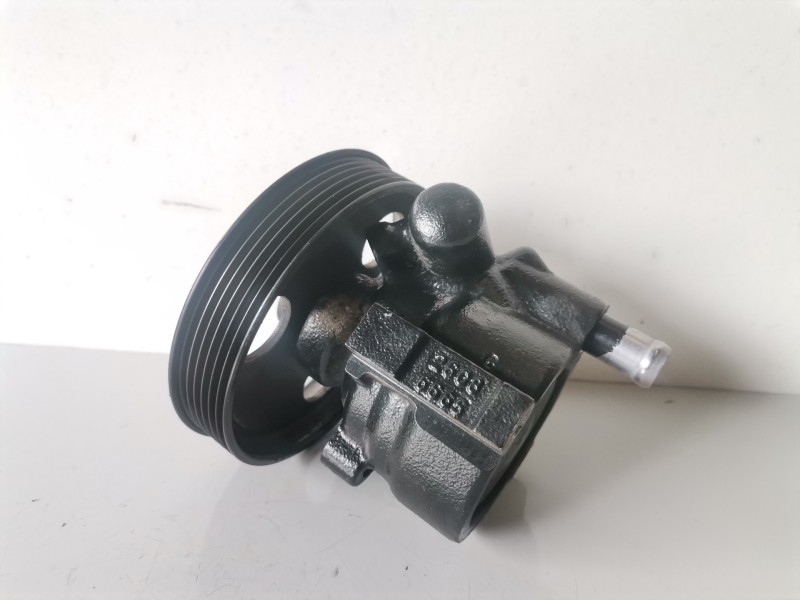 Recambio de bomba direccion para dacia sandero k7j710 referencia OEM IAM   