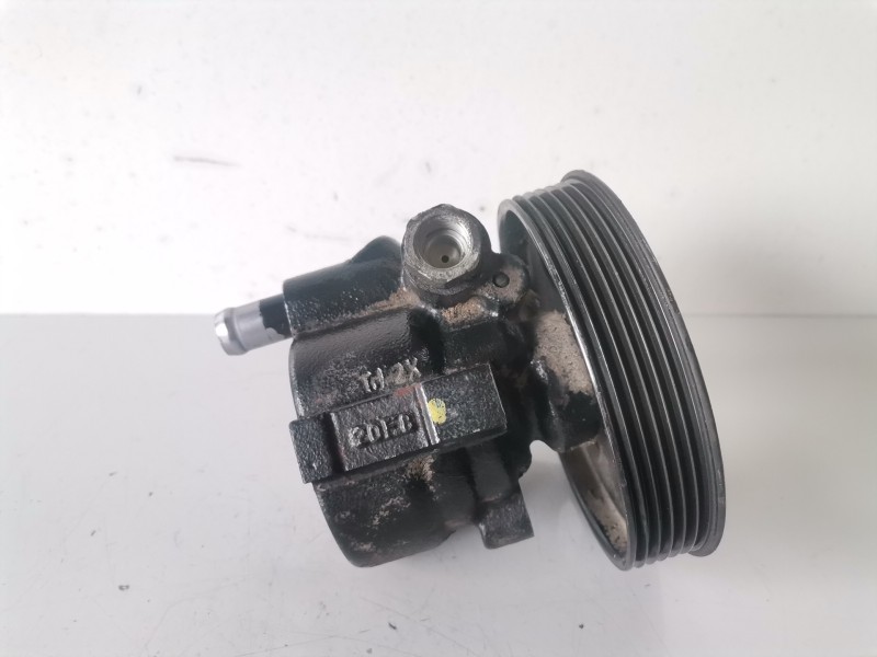 Recambio de bomba direccion para dacia sandero k7j710 referencia OEM IAM   