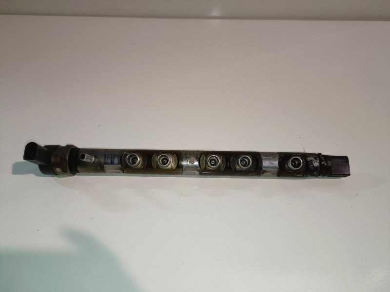 Recambio de rampa inyectora para bmw serie 3 berlina (e90) n47d20a referencia OEM IAM 0445214183/780912801  