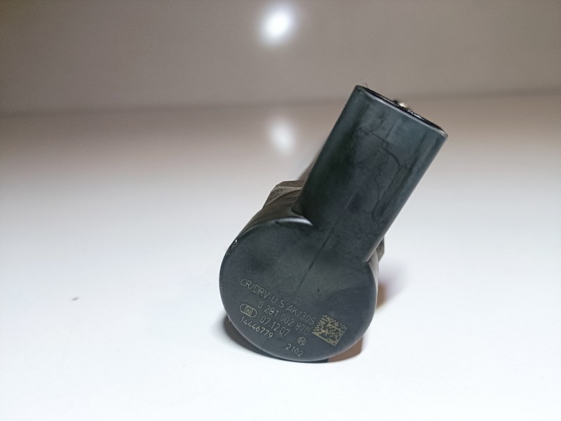 Recambio de rampa inyectora para bmw serie 3 berlina (e90) n47d20a referencia OEM IAM 0445214183/780912801  