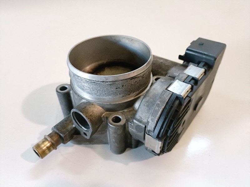 Recambio de caja mariposa para renault laguna ii grandtour (kg0) l7x731 referencia OEM IAM 0280750041  