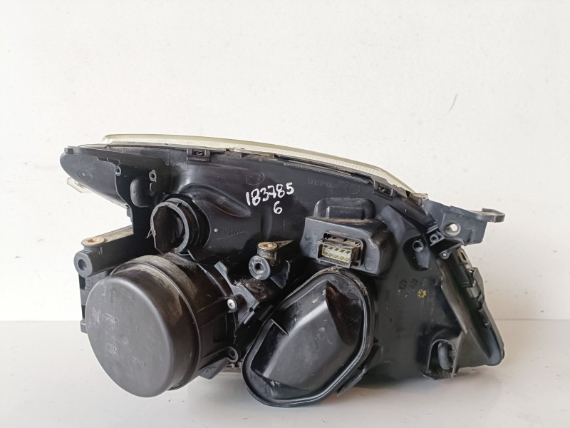 Recambio de faro izquierdo para opel vectra c berlina y22dtr referencia OEM IAM   